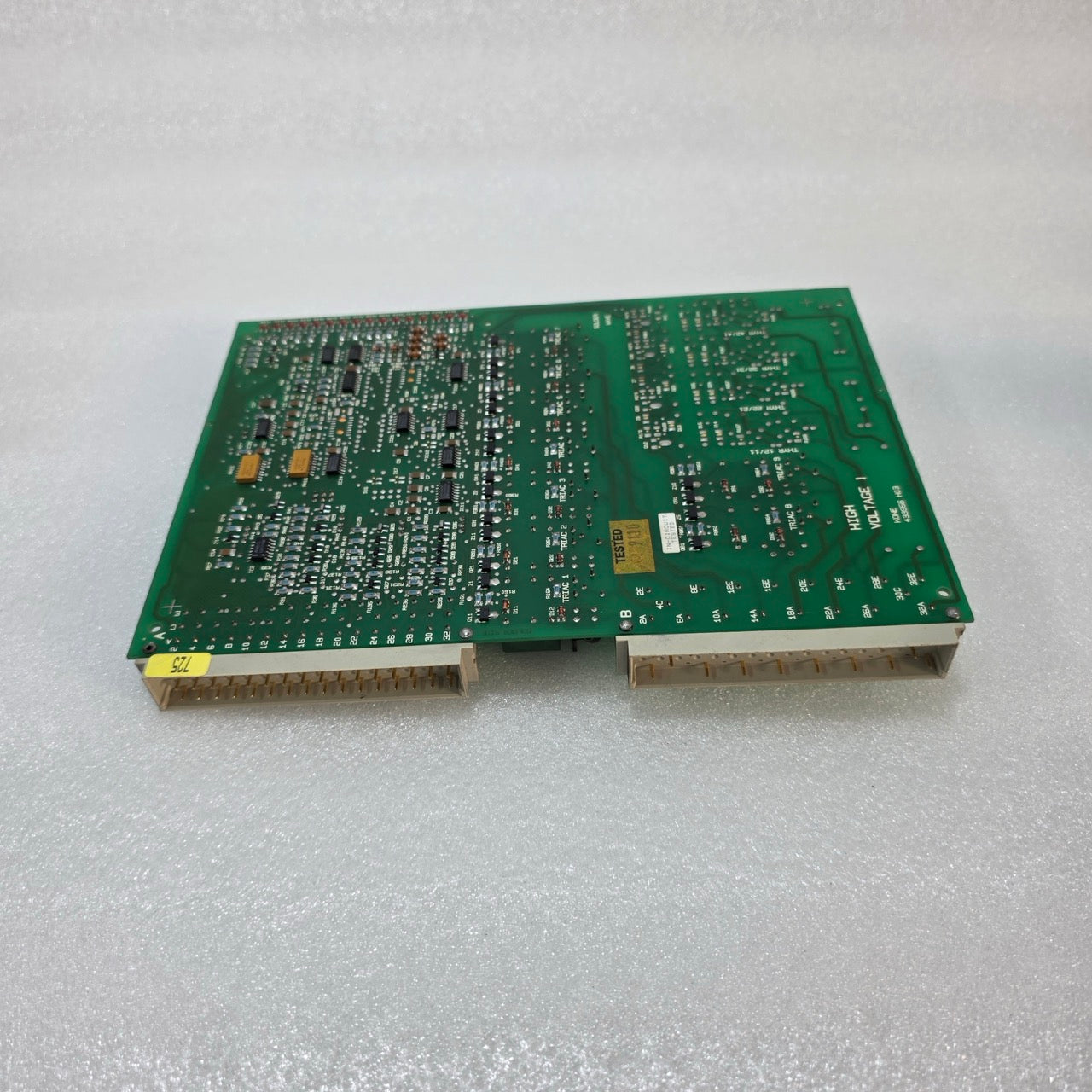 KONE MCC 85/ADPT03 INDUSTRIAL CONTROL PCB 433956 H03 / 437674G01 REV 0.2