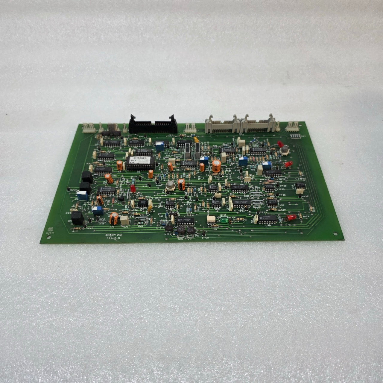 XPABN 261 ISSUE-D INDUSTRIAL CONTROL PCB HC 8/93 CIRCUIT BOARD