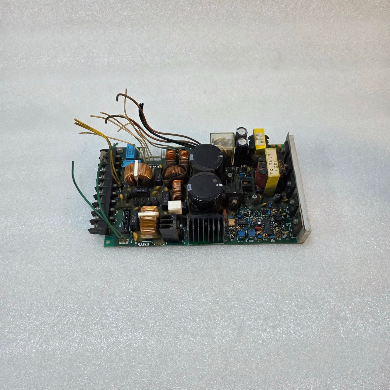 OKI AYU901-1216G1B INDUSTRIAL CONTROL PCB BOARD, +28V SUPPLY, OAREGTA SERIES