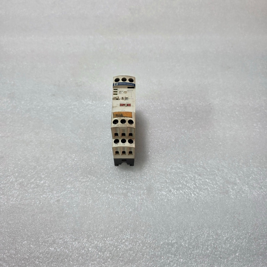 RE7TP13BU MULTI-RANGE TIME DELAY RELAY (0.05S–300H, 110–240VAC/24-42-48VAC-DC