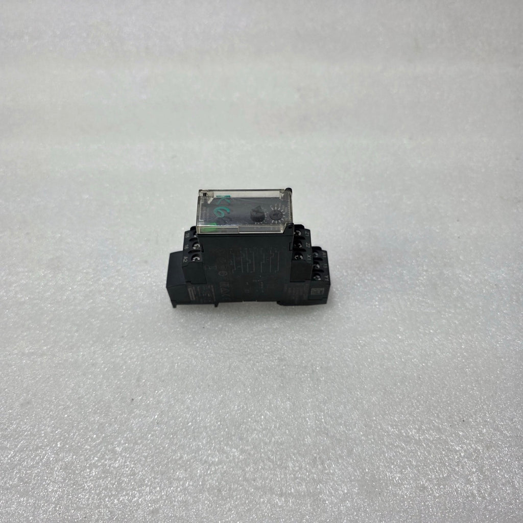 TELEMECANIQUE RE22R1CMR MULTIFUNCTION TIME RELAY, 0.05S–300H, 24–240V AC/DC, 8A