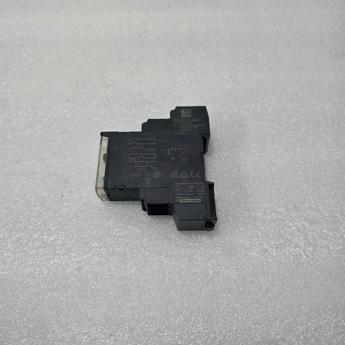 TELEMECANIQUE RE22R1CMR MULTIFUNCTION TIME RELAY, 0.05S–300H, 24–240V AC/DC, 8A