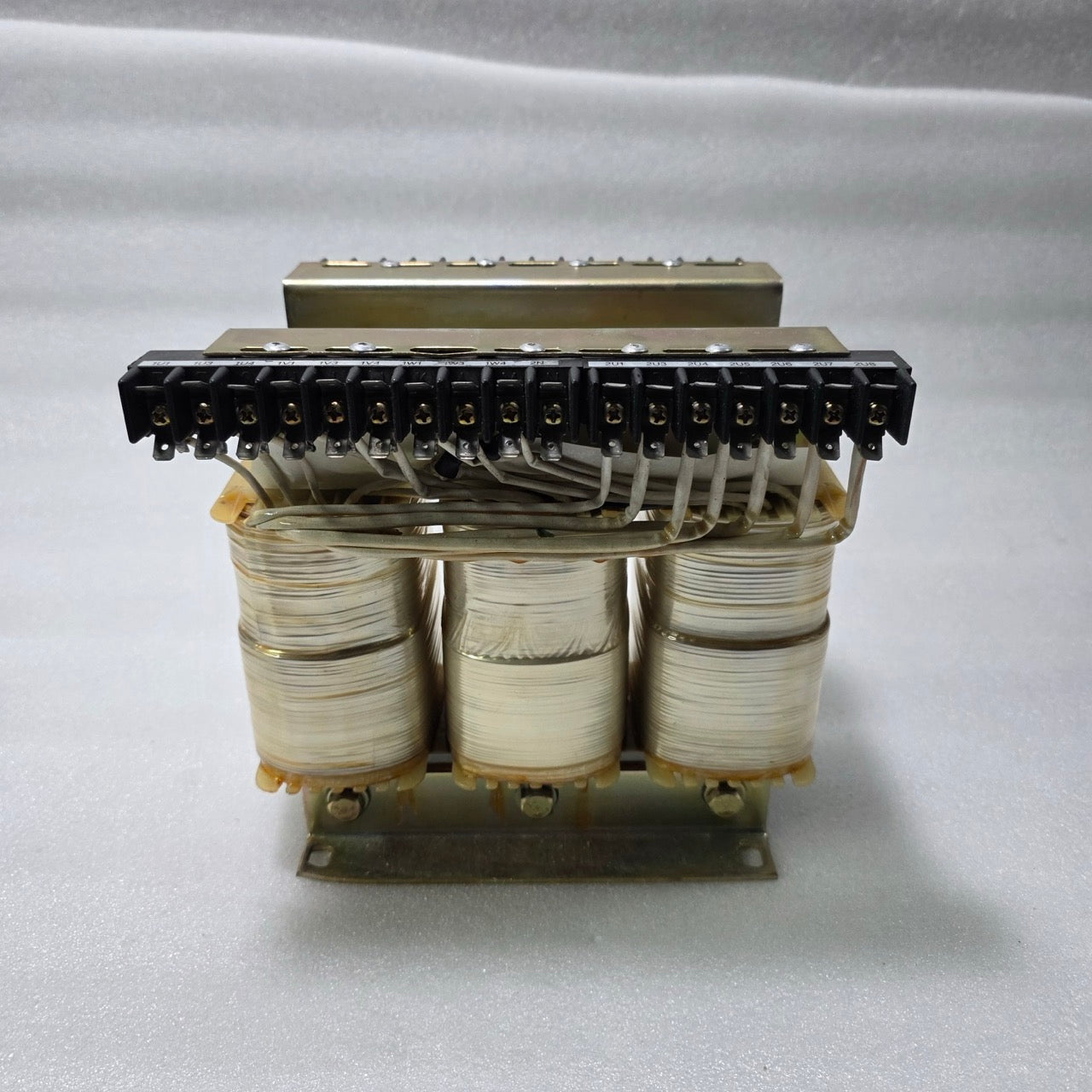 HYUNDAI TI16695.1 CONTROL TRANSFORMER 4AP40 | INDUSTRIAL POWER TRANSFORMER A0388