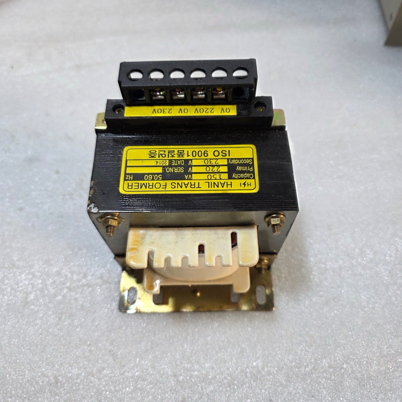 HANIL 150VA CONTROL TRANSFORMER 220V PRIMARY TO 230V SECONDARY, 50/60HZ INDUSTRI