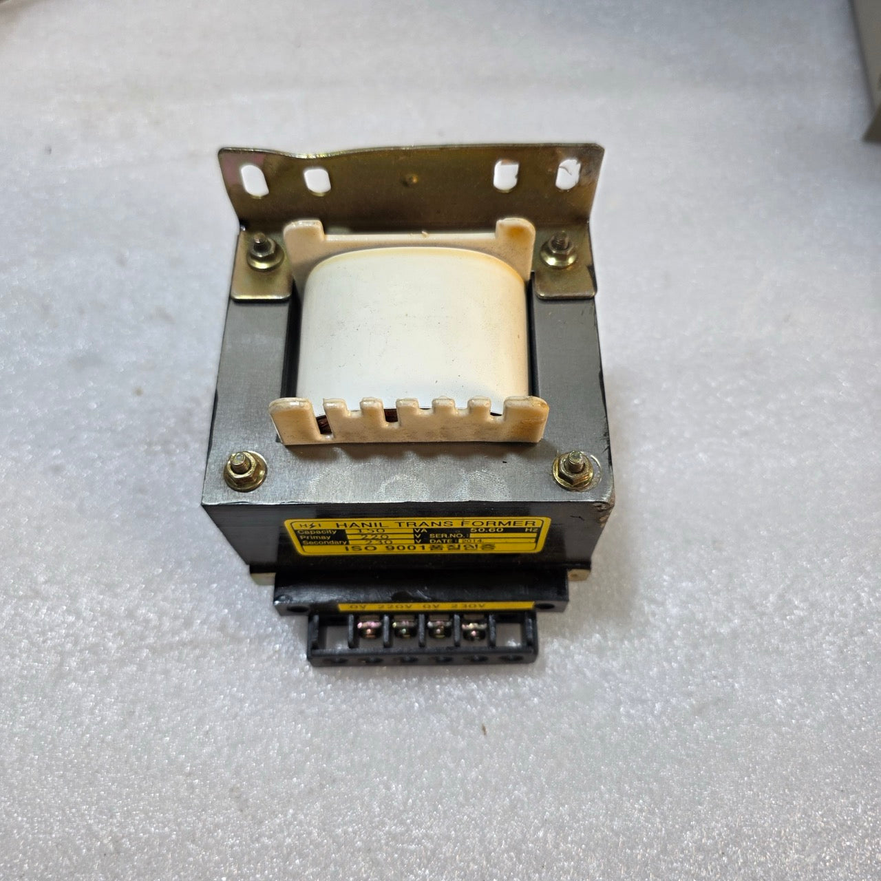HANIL 150VA CONTROL TRANSFORMER 220V PRIMARY TO 230V SECONDARY, 50/60HZ INDUSTRI