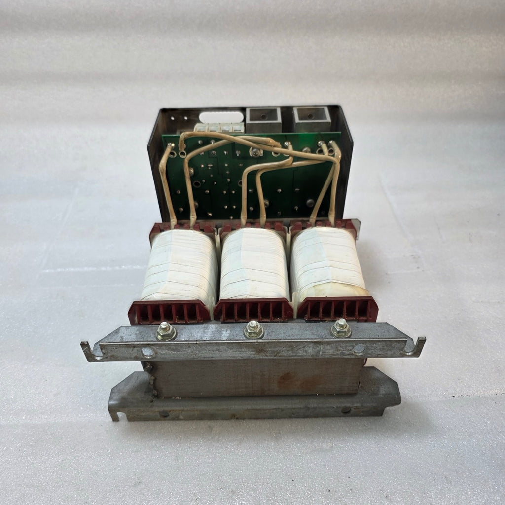 SIEMENS 4AV3302-2EB00-0A INDUSTRIAL POWER SUPPLY TRANSFORMER | 3-PHASE 200–575VA