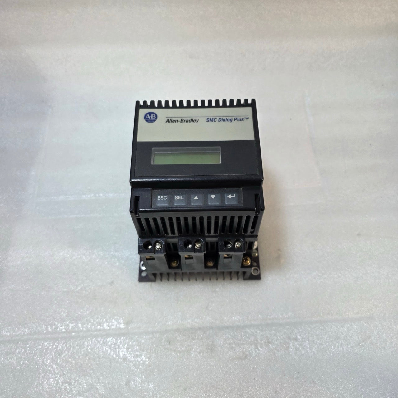 ALLEN-BRADLEY SMC DIALOG PLUS SOFT STARTER 150-B24NBDD-J1 24A 3-PHASE 208–480V W