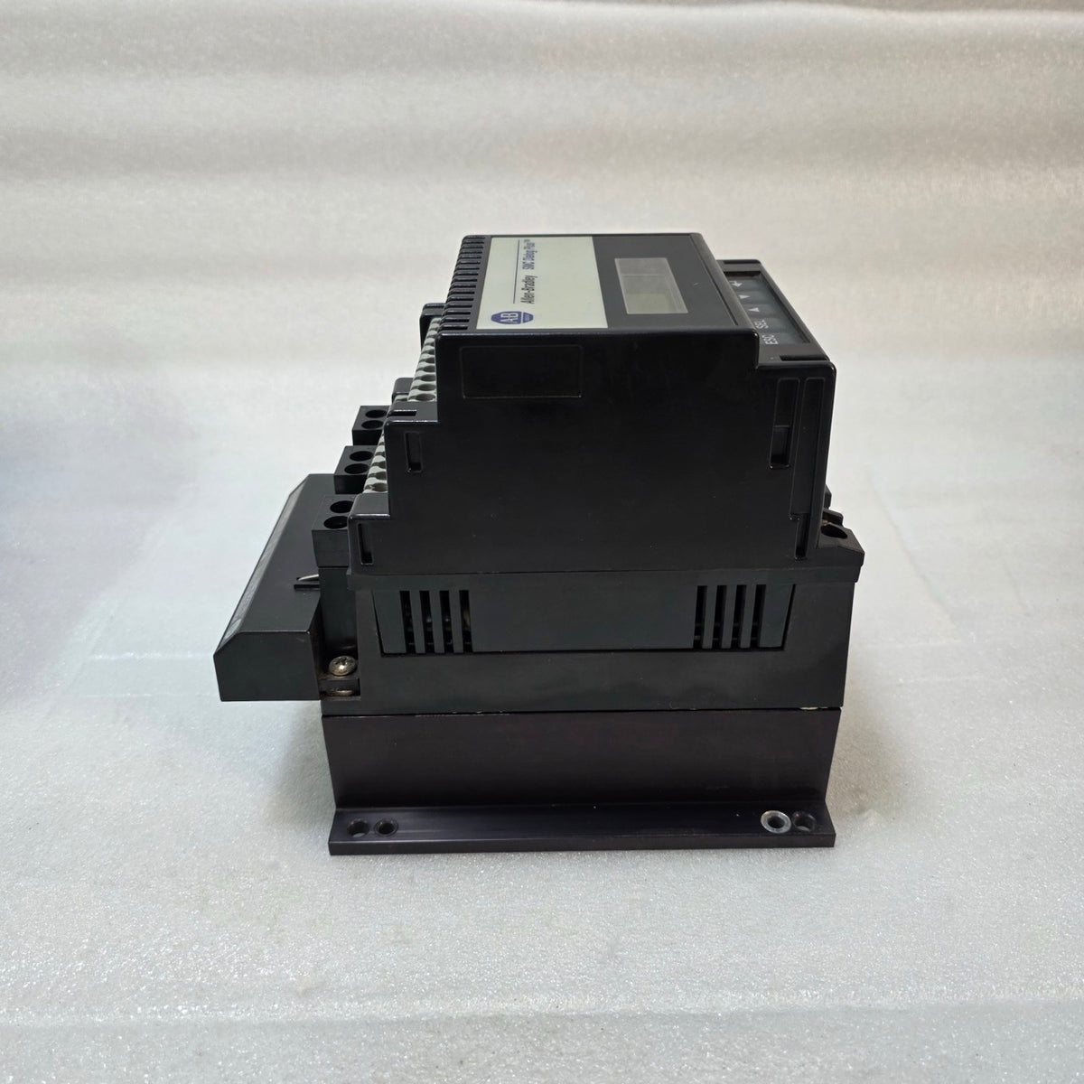 ALLEN-BRADLEY SMC DIALOG PLUS SOFT STARTER 150-B24NBDD-J1 24A 3-PHASE 208–480V W