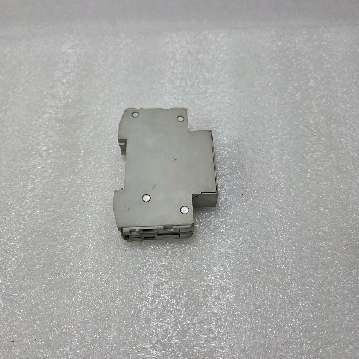 TELEMECANIQUE GC2-M22 MODULAR CONTACTOR RELAY 20A 230V AC COIL DIN RAIL MOUNT