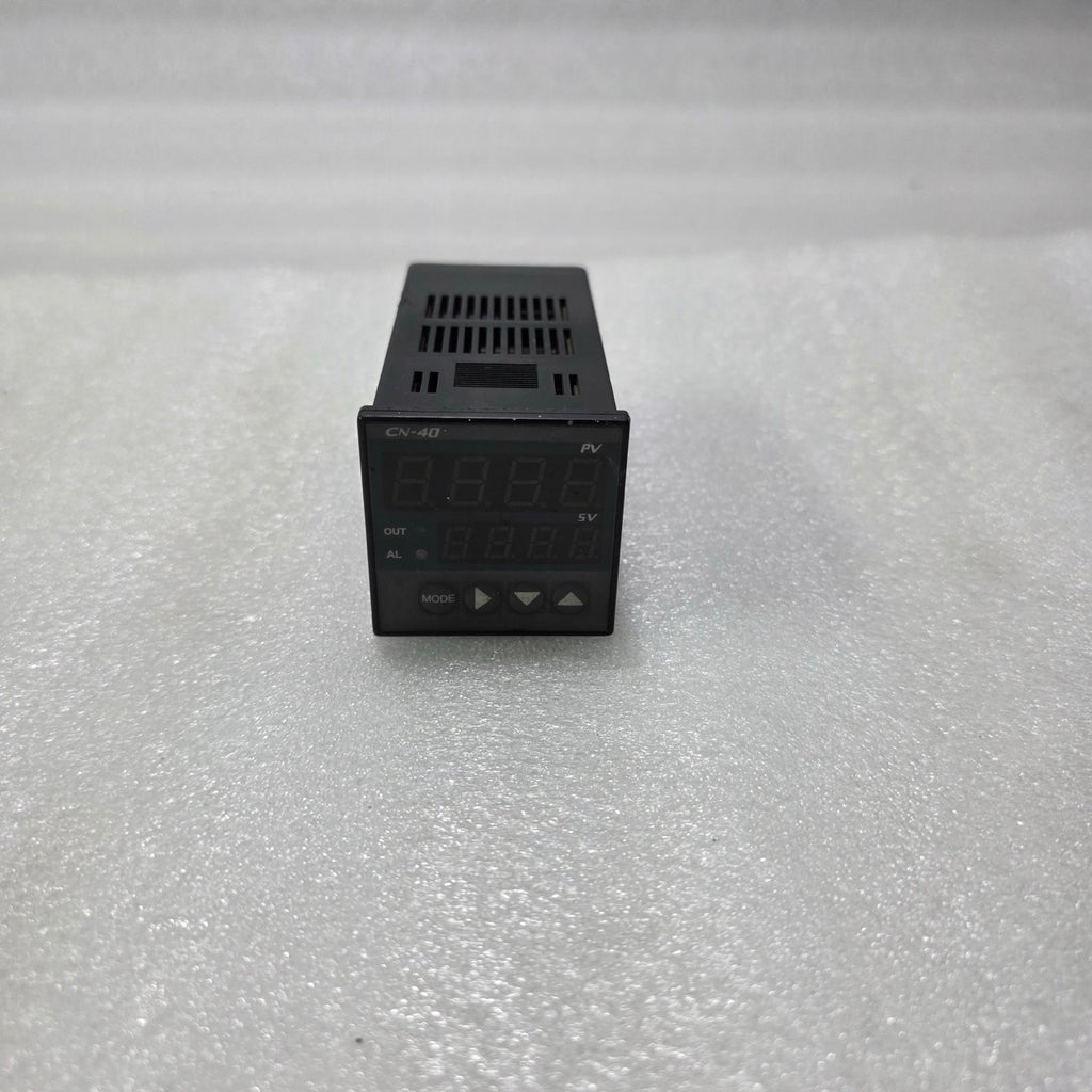 TOHO CN-40 DIGITAL TEMPERATURE CONTROLLER 100–240V AC PID CONTROLLER