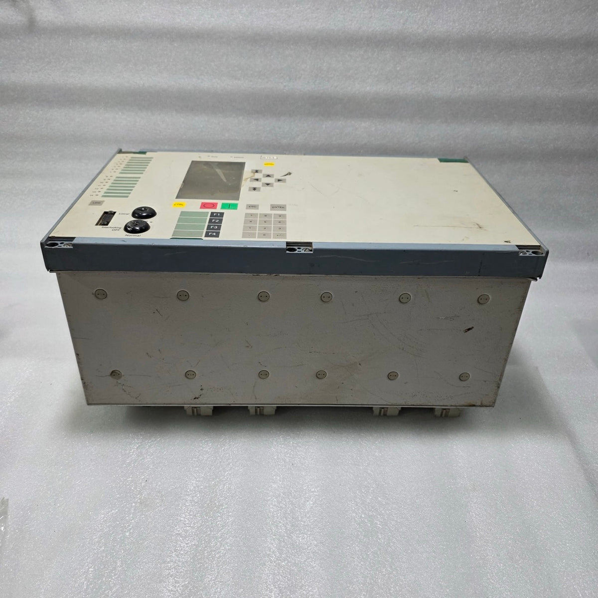 SIEMENS SIPROTEC 7UT6331-4EB92-2BC3 TRANSFORMER DIFFERENTIAL PROTECTION RELAY