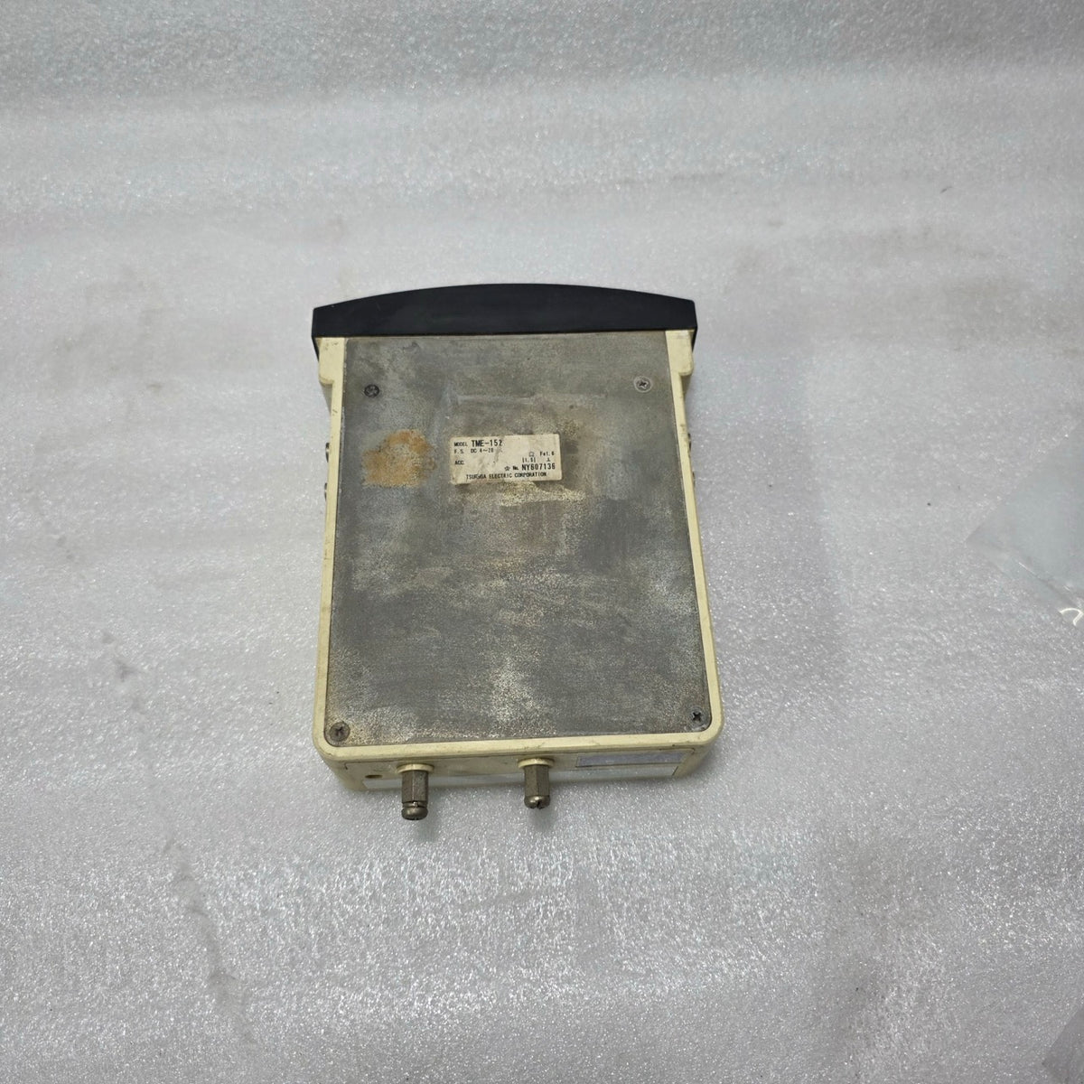 TSURUGA TME-152 ANALOG PANEL TEMPERATURE METER – 0-600°C, DC 4-20MA INPUT INDICA