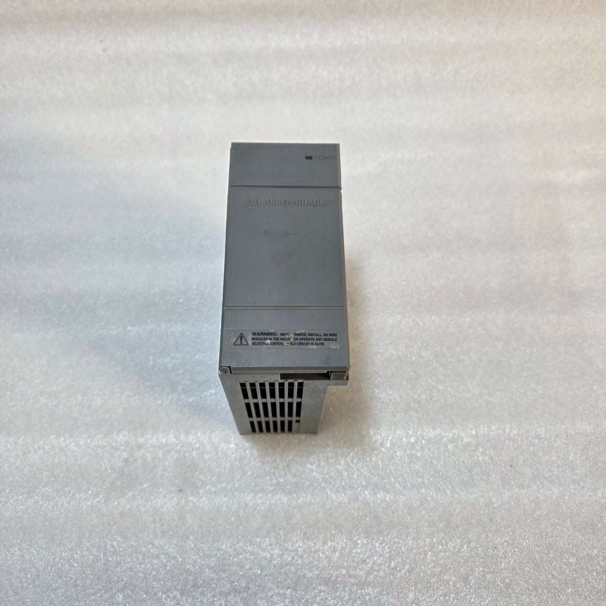 ALLEN-BRADLEY 1746-P1 SLC 500 POWER SUPPLY MODULE – 85-265VAC INPUT, 5VDC/24VDC