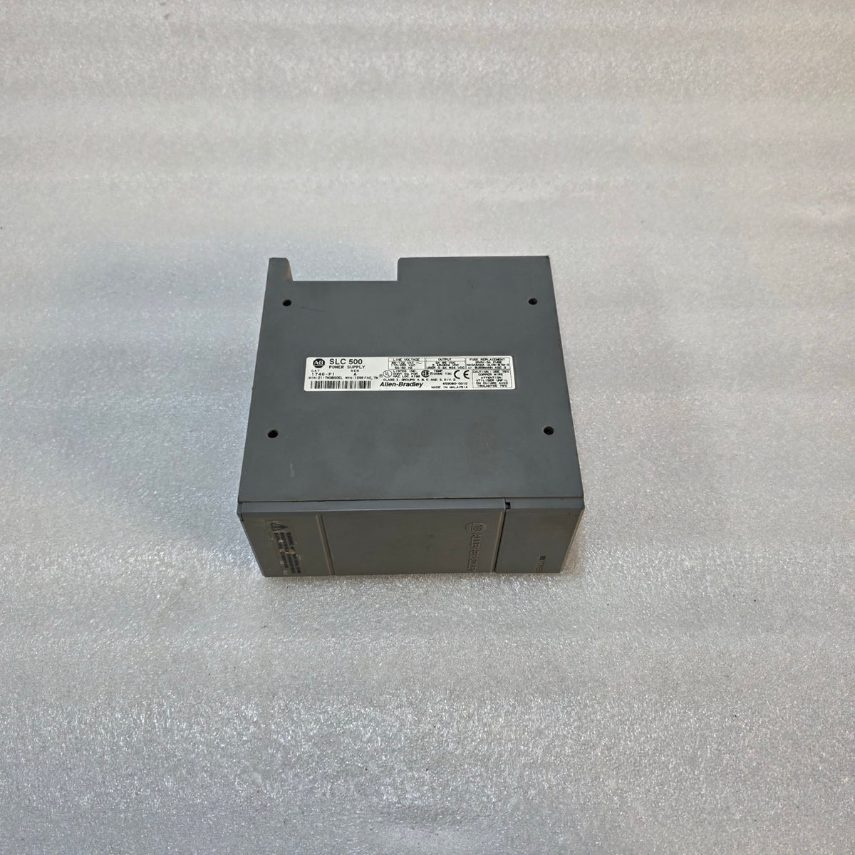 ALLEN-BRADLEY 1746-P1 SLC 500 POWER SUPPLY MODULE – 85-265VAC INPUT, 5VDC/24VDC