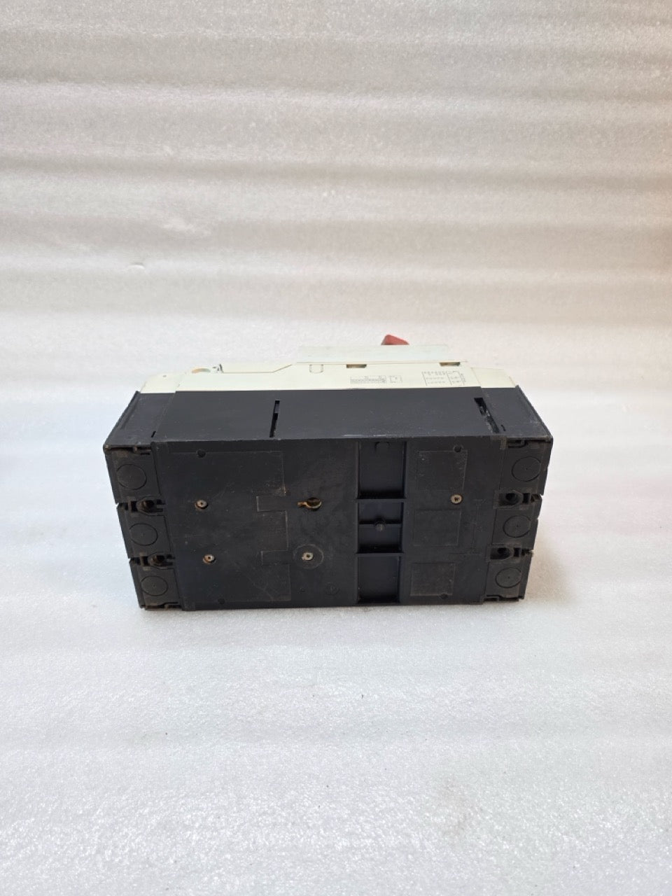 MOELLER NZM3 ROTARY HANDLE MOLDED CASE CIRCUIT BREAKER 400A