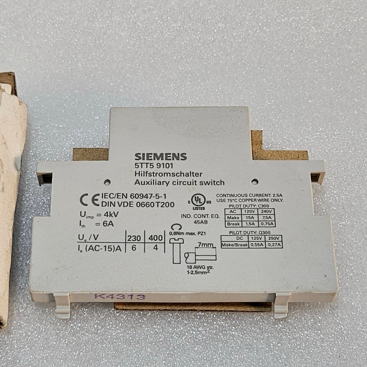 SIEMENS 5TT5 9101 AUXILIARY SWITCH 1NO 1NC FOR 5TT5 8 SERIES MADE IN SLOVENIA