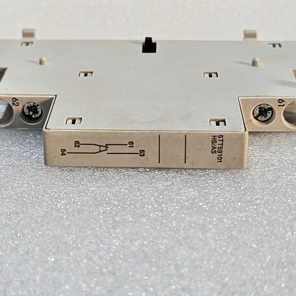SIEMENS 5TT5 9101 AUXILIARY SWITCH 1NO 1NC FOR 5TT5 8 SERIES MADE IN SLOVENIA