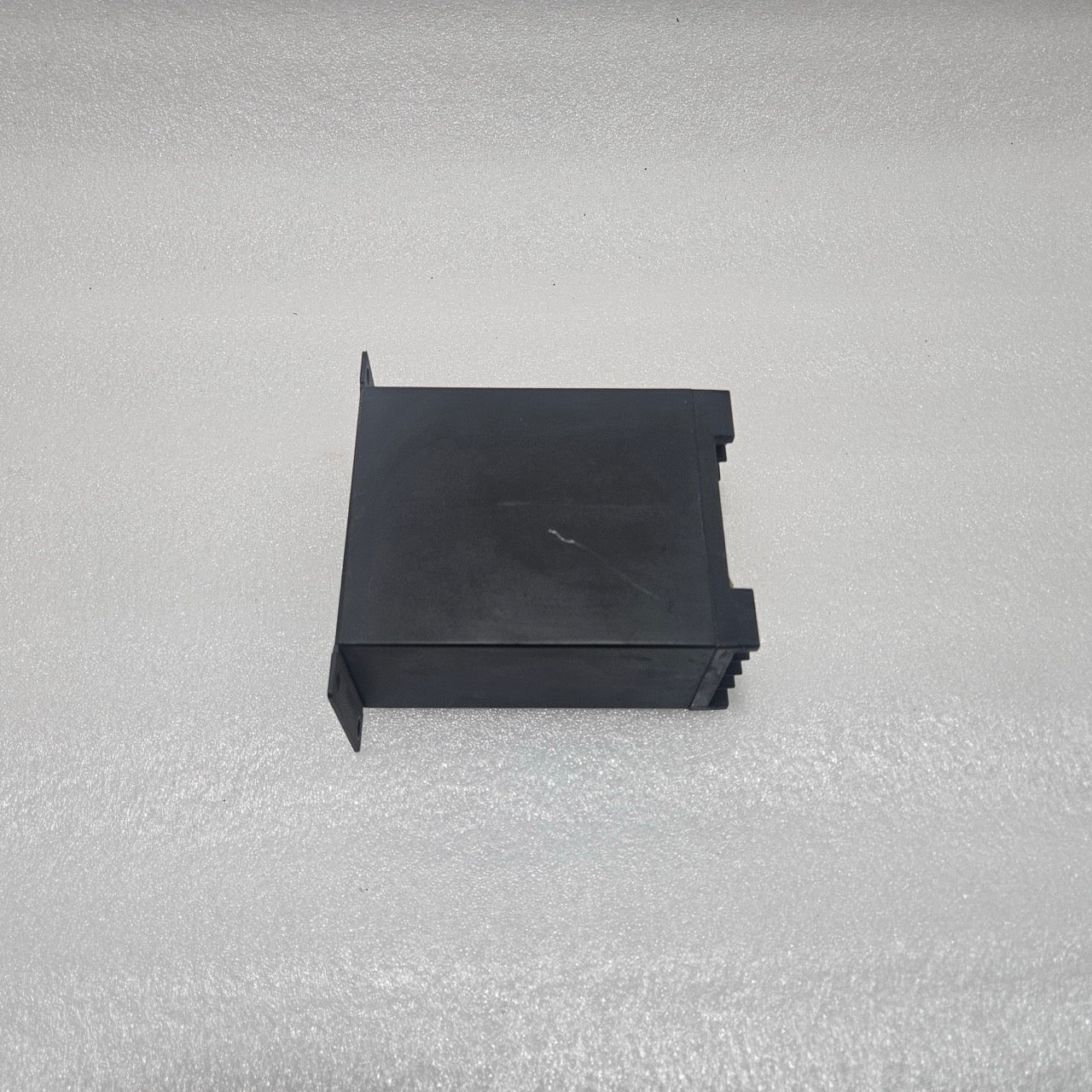TOYO KEIKI IS-1 INSULATION RESISTANCE MONITOR 100–115VAC 1MΩ