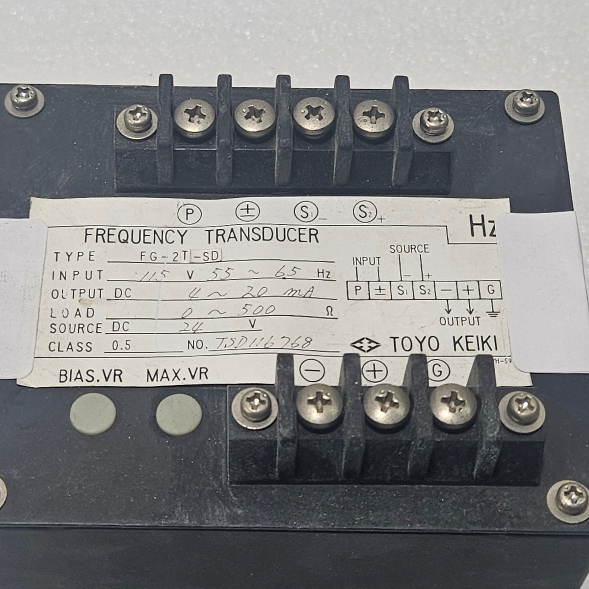 TOYO KEIKI FG-2T-SD FREQUENCY TRANSDUCER 45–65HZ DC 4–20MA CLASS 0.5