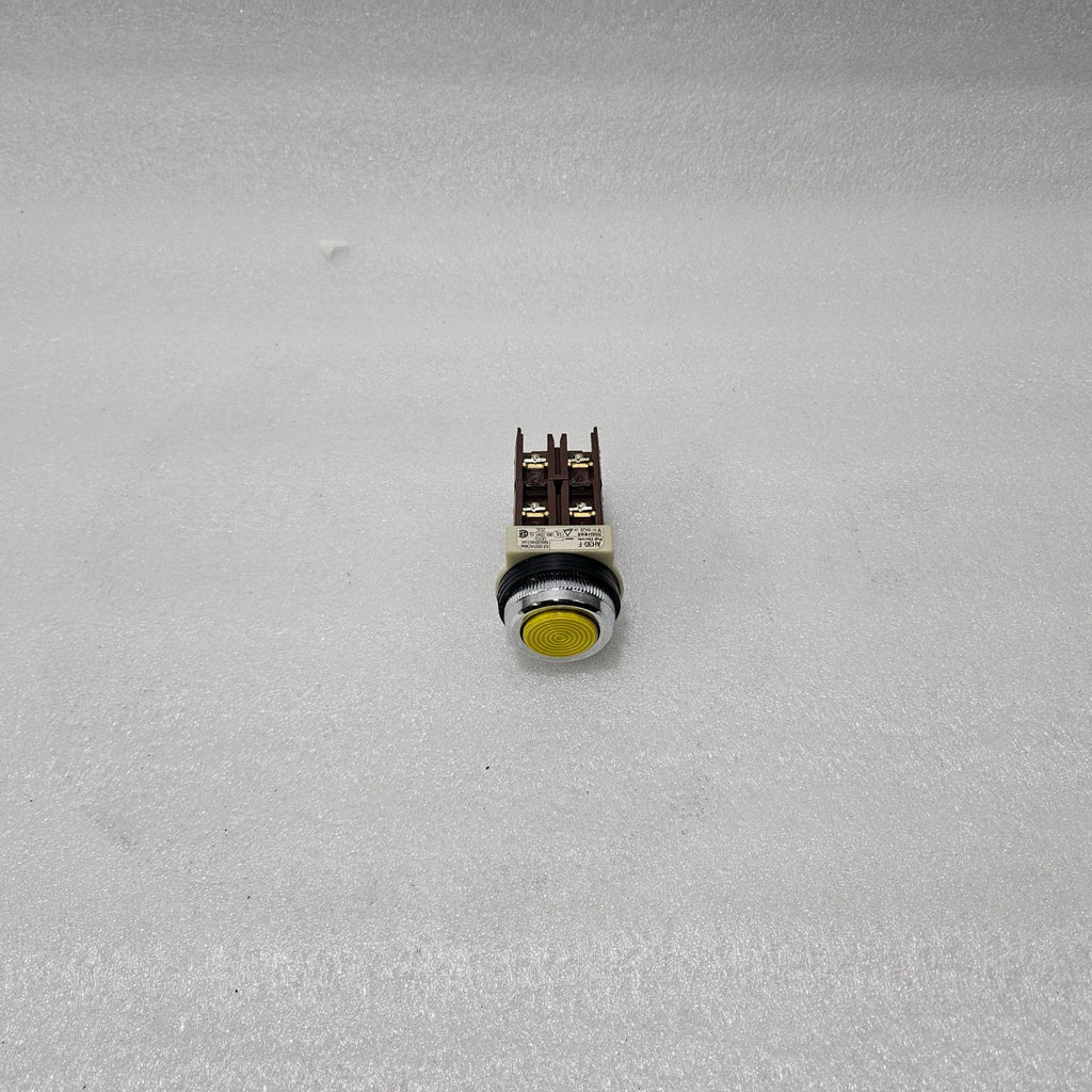 FUJI ELECTRIC AH30-F PUSH BUTTON SWITCH 600VAC 10A INDUSTRIAL CONTROL