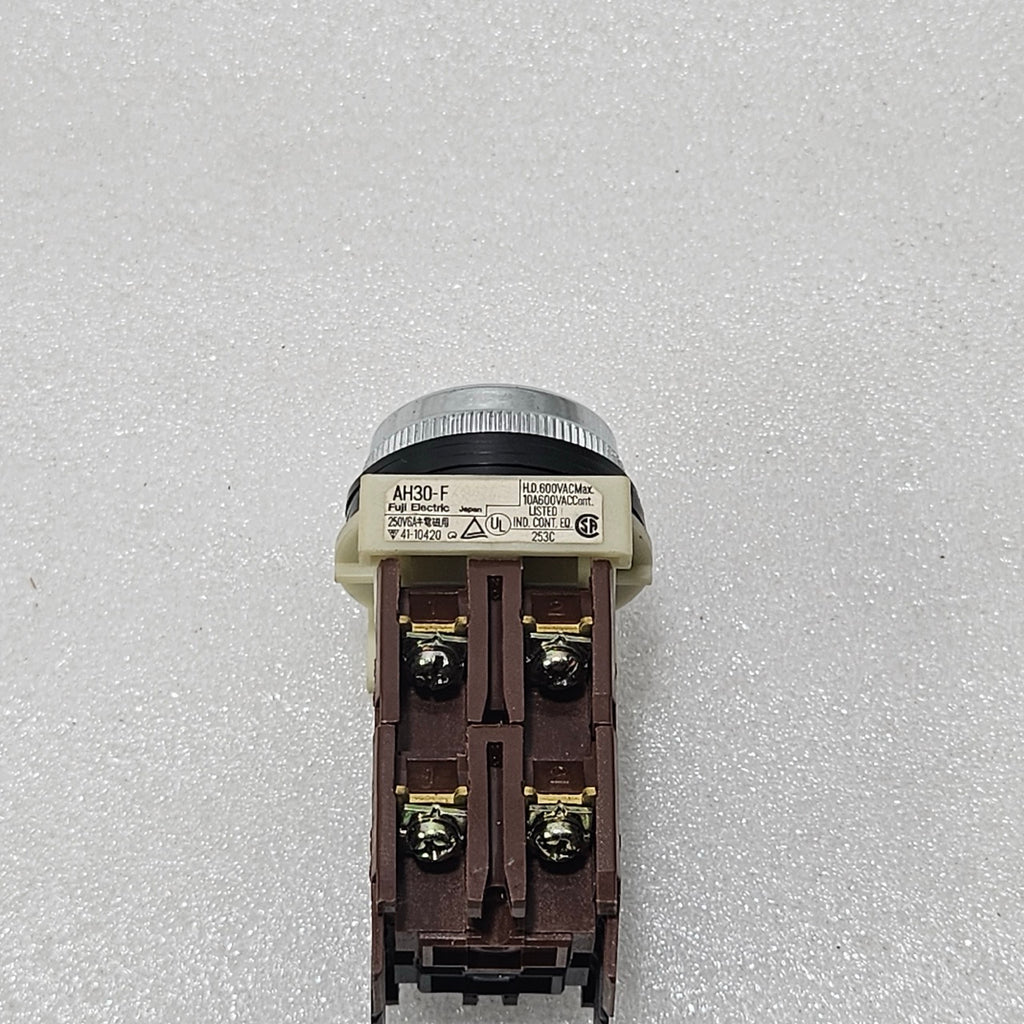 FUJI ELECTRIC AH30-F PUSH BUTTON SWITCH 600VAC 10A INDUSTRIAL CONTROL