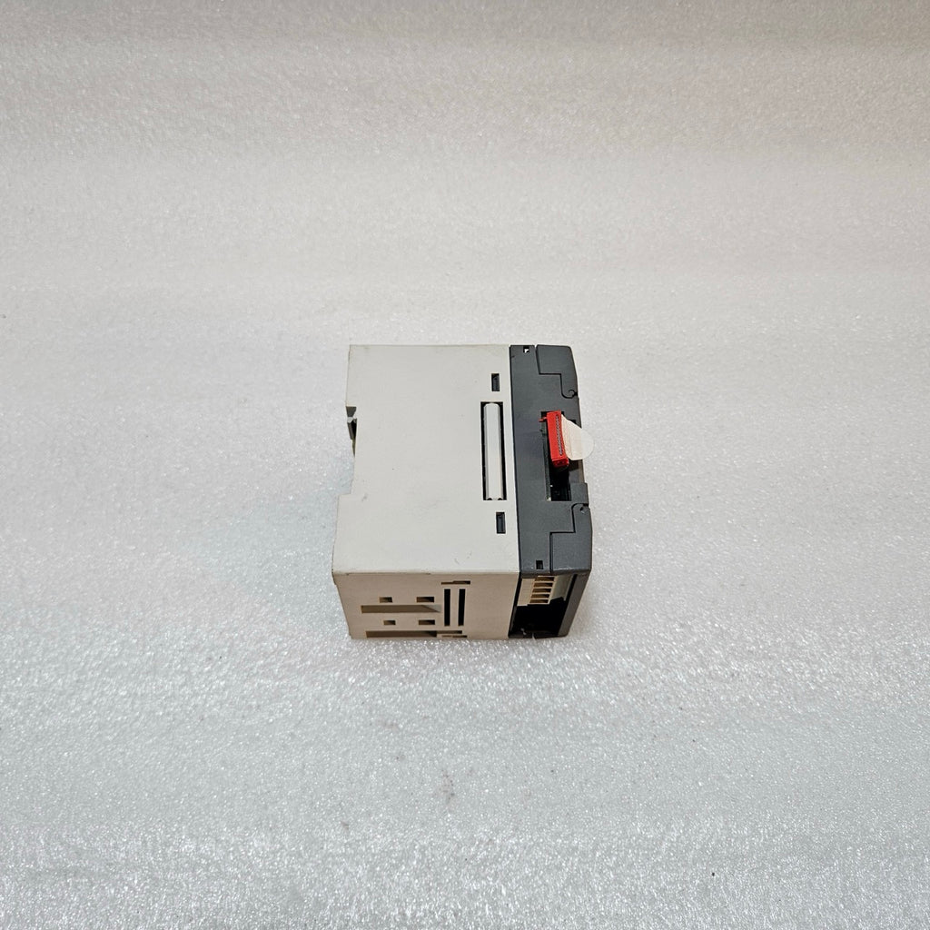 ABB XC08L1-B03 USER CONFIGURABLE INPUT OUTPUT MODULE | 24V DC | MADE IN FRANCE