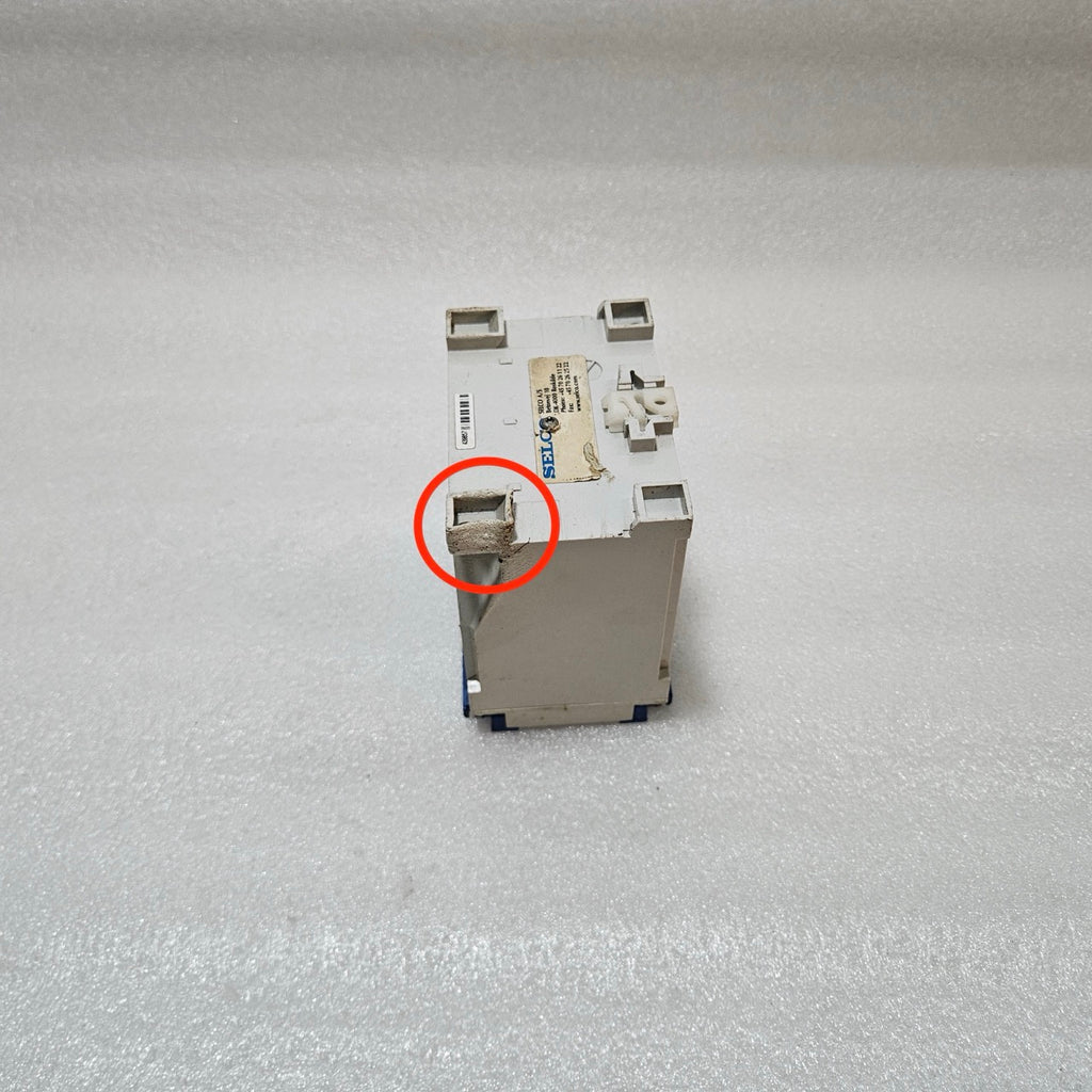 SELCO T2200-02 OVERCURRENT RELAY | 5A | 400 / 450V AC BODY BURNT OPERATIONAL