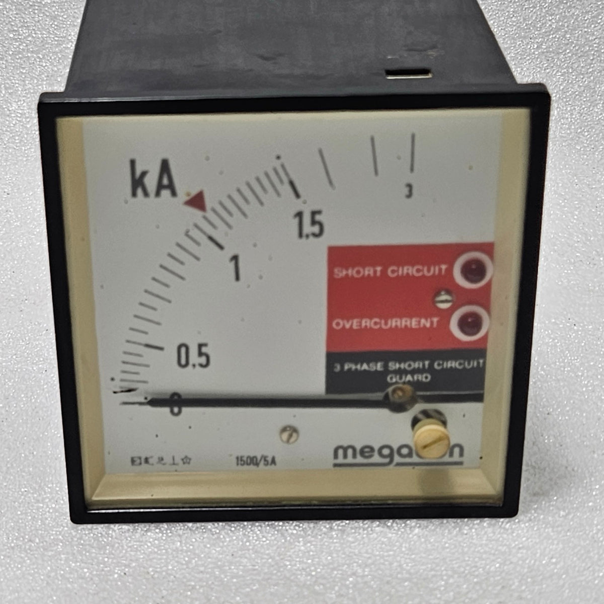 MEGACON KEC 115 3-PHASE SHORT CIRCUIT & OVERCURRENT GUARD WITH KA ANALOG INDICAT