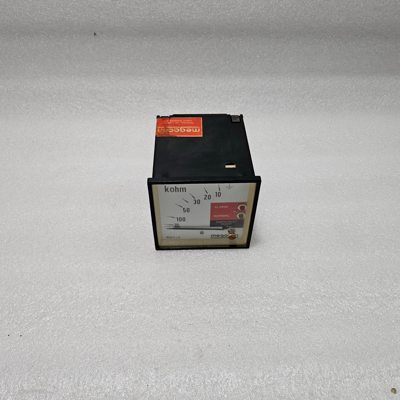 MEGACON KPM 161 EARTH FAULT GUARD RELAY WITH KOHM ANALOG METER | 220–240V AC SUP