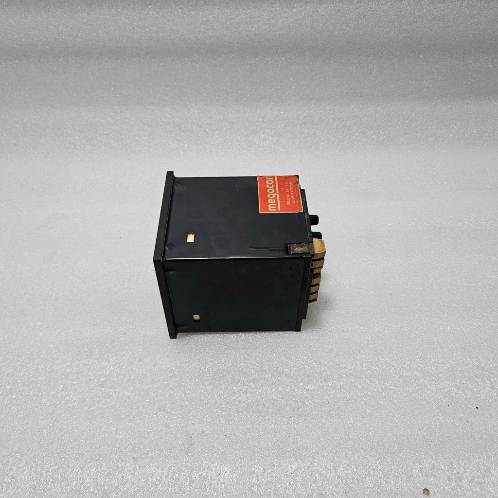 MEGACON KSQ 104 SYNCHRONIZING RELAY MODULE 220–240V AC WITH SYNC STATUS INDICATO