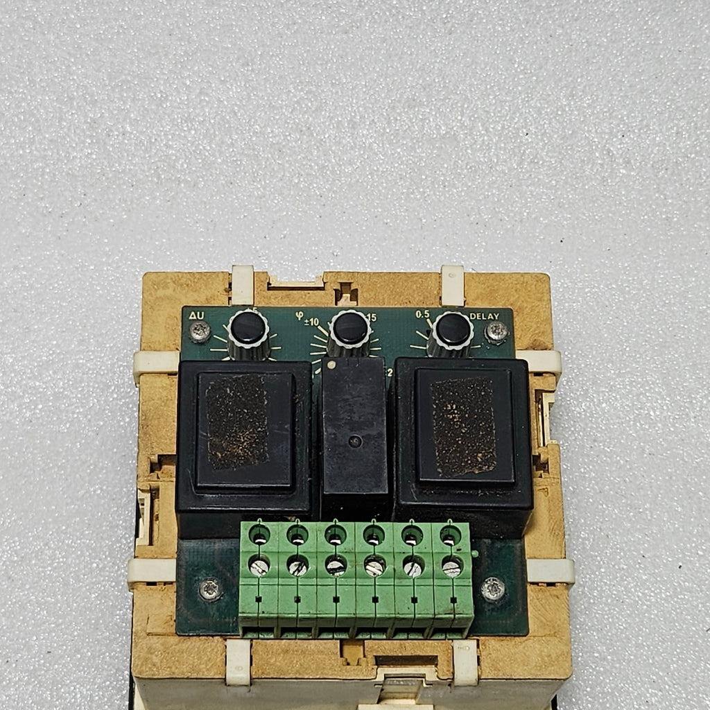 DEIF CHECK SYNCHROSCOPE PANEL METER GENERATOR SYNCHRONIZING INDICATOR 380–440V