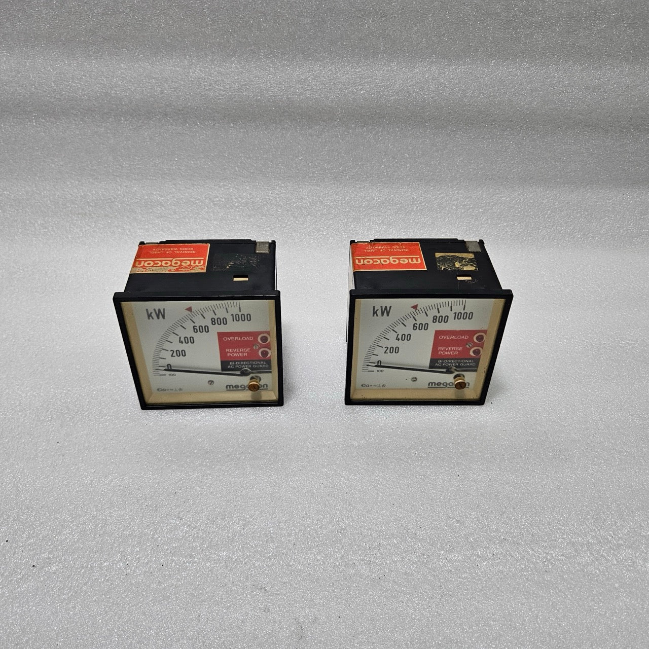MEGACON KPM173 CONTACT INSTRUMENT WITH KW INDICATOR | 220–240V AC | 1–0–10 MA IN