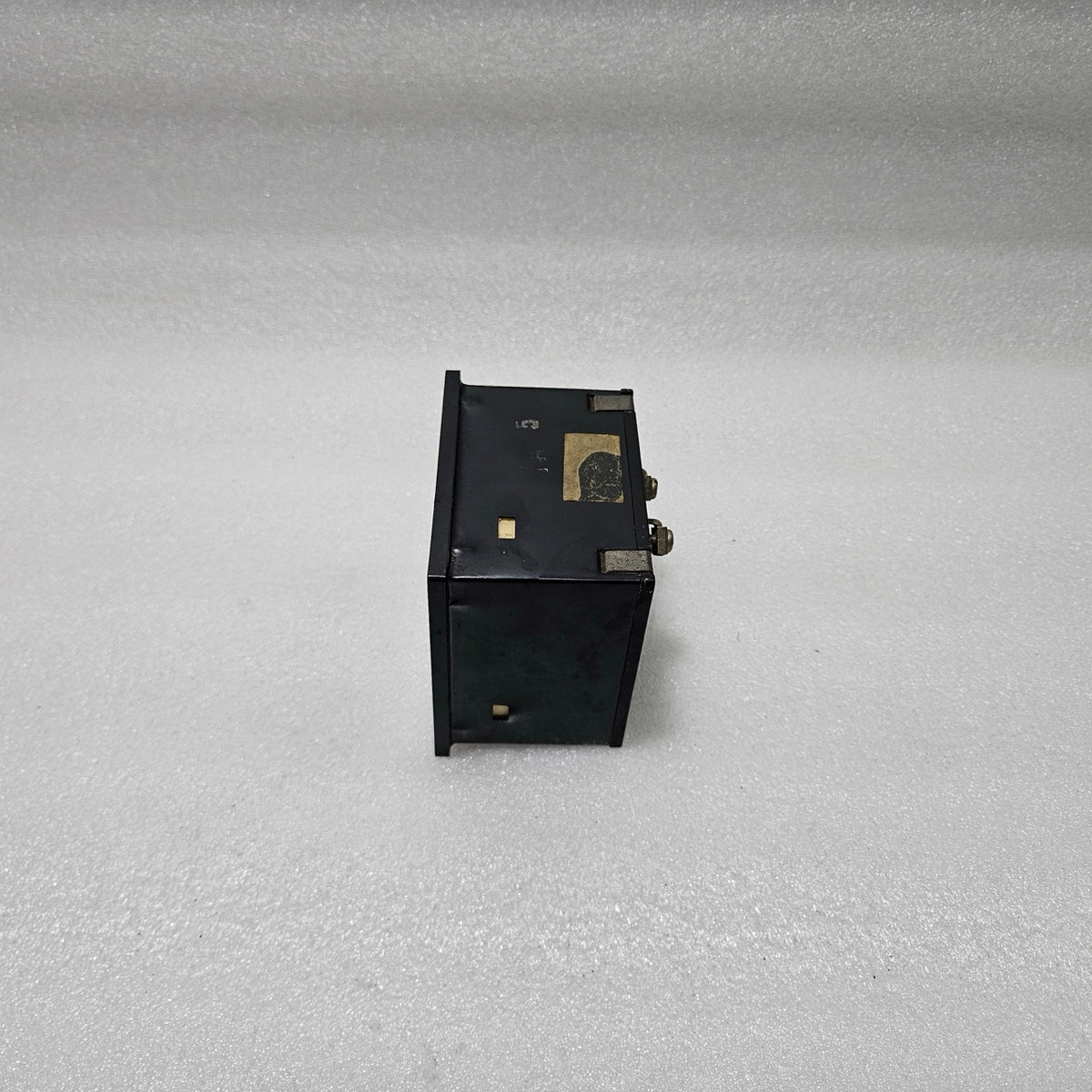 CELSA 55–65 HZ ANALOG FREQUENCY METER 230V AC PANEL MOUNTED HZ METER FOR GENERAT