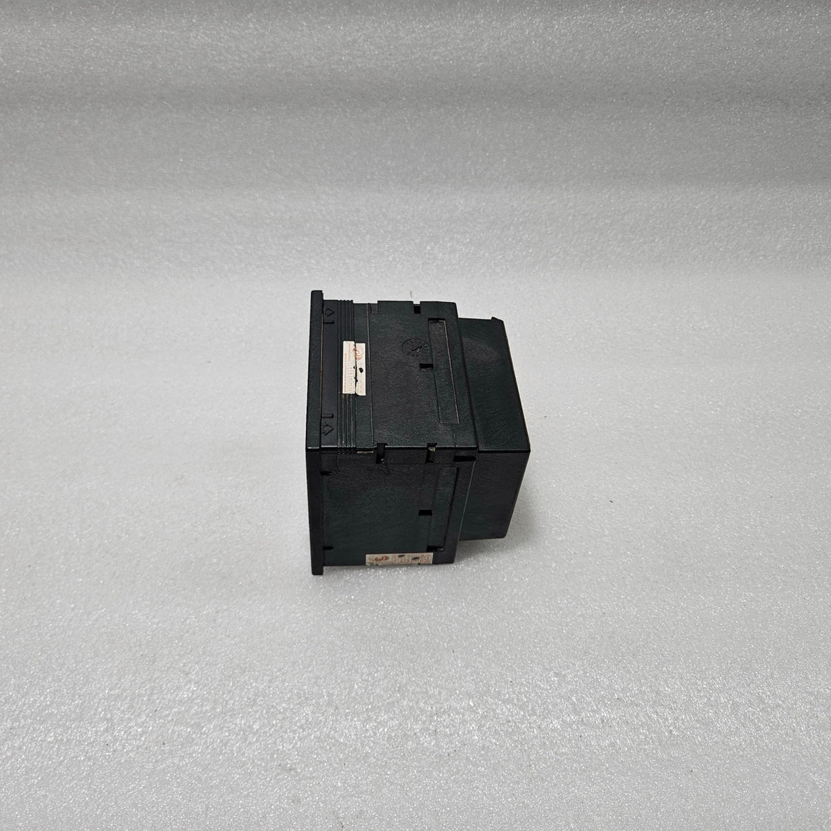 DEIF AAL-111Q96 INSULATION RESISTANCE METER MΩ PANEL MOUNT WITH RELAY OUTPUT