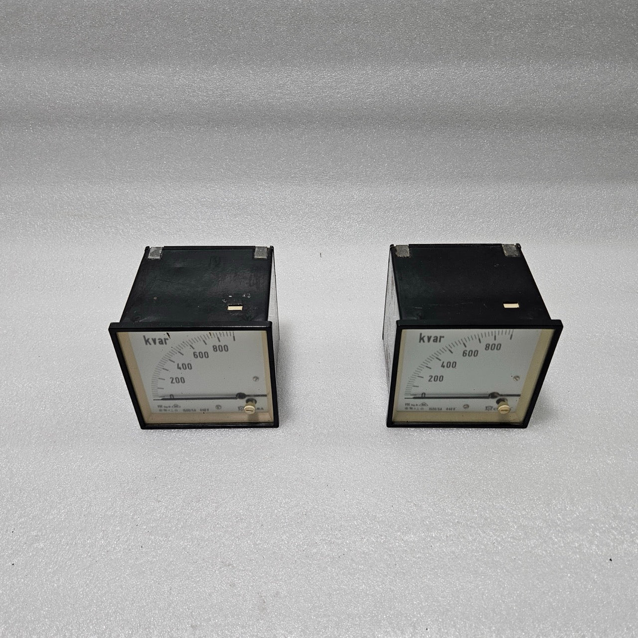 CELSA ANALOG KVAR METER 0–800 KVAR PANEL MOUNT 1500/5A 440V