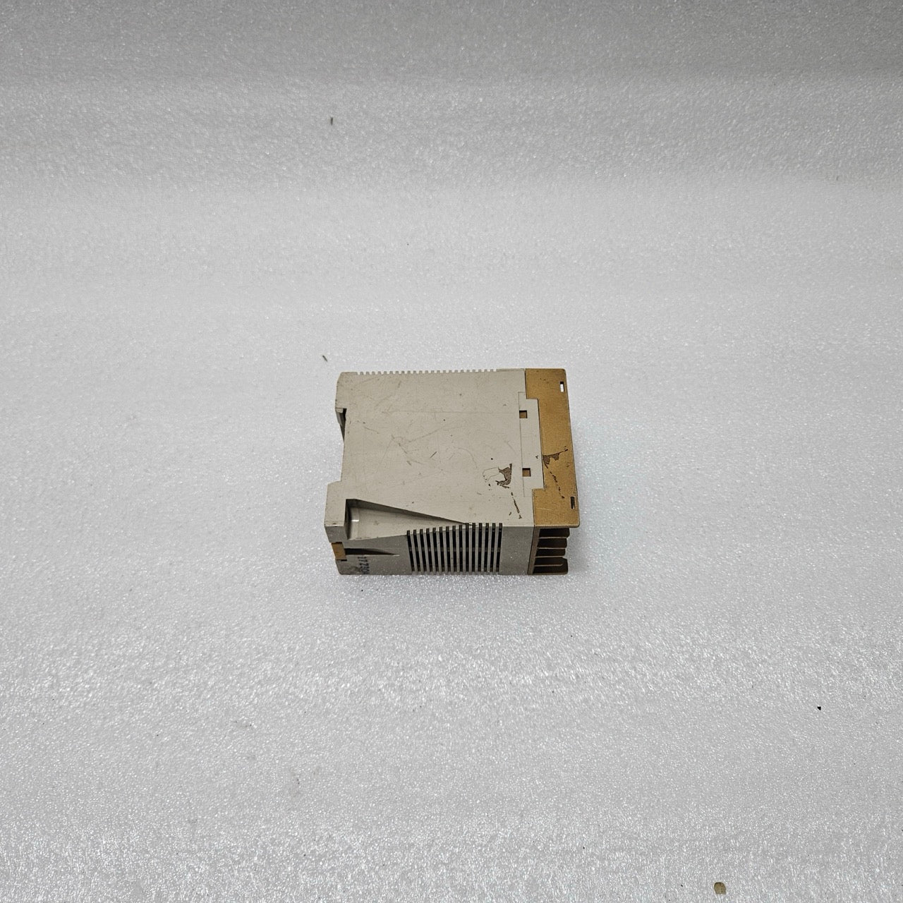 OMRON S82K-2724 DIN RAIL POWER SUPPLY | 24V DC 0.3A OUTPUT | 200–240VAC INPUT