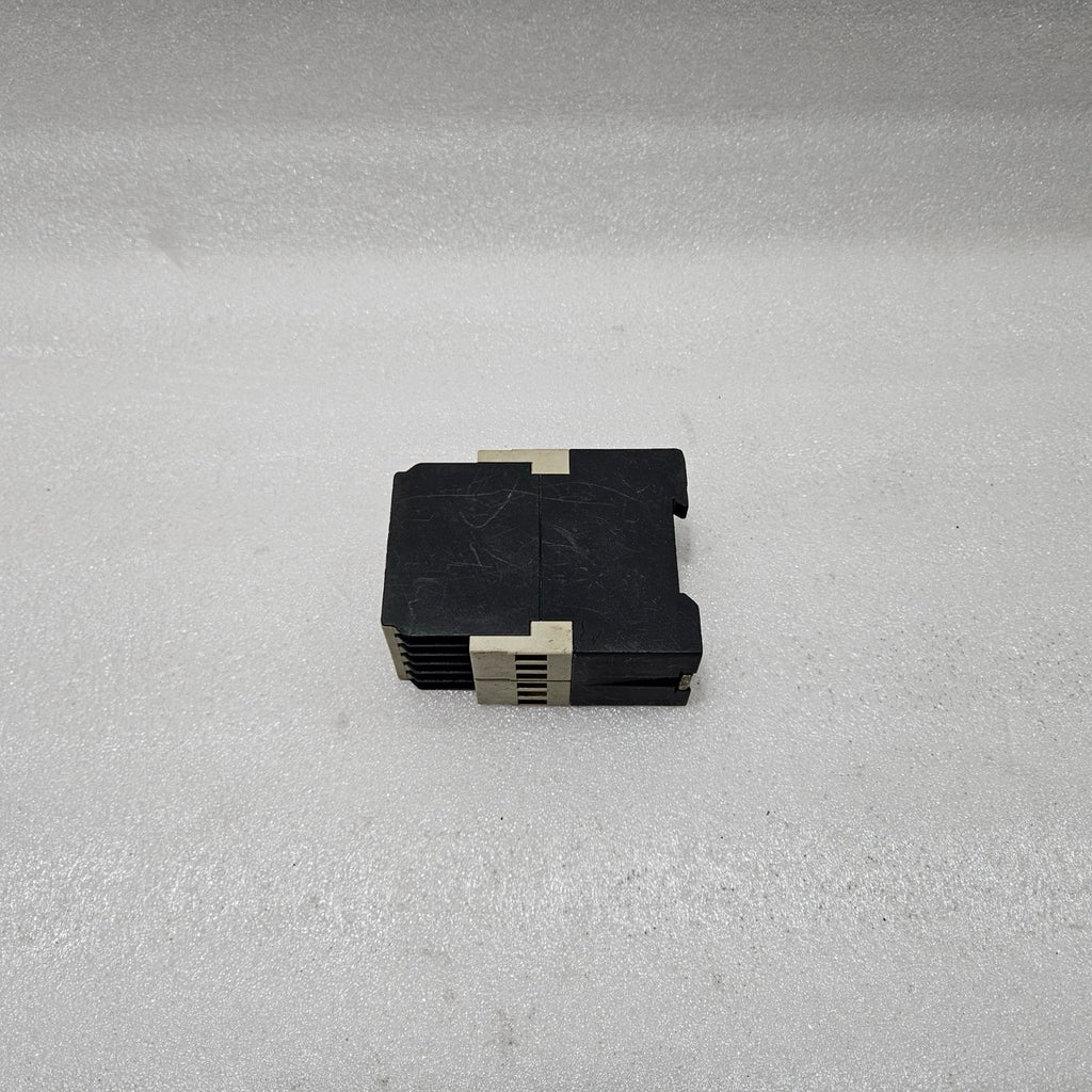 TELEMECANIQUE RM3LA111MU7 LIQUID LEVEL CONTROL RELAY, RM3 SERIES, ADJUSTABLE RES