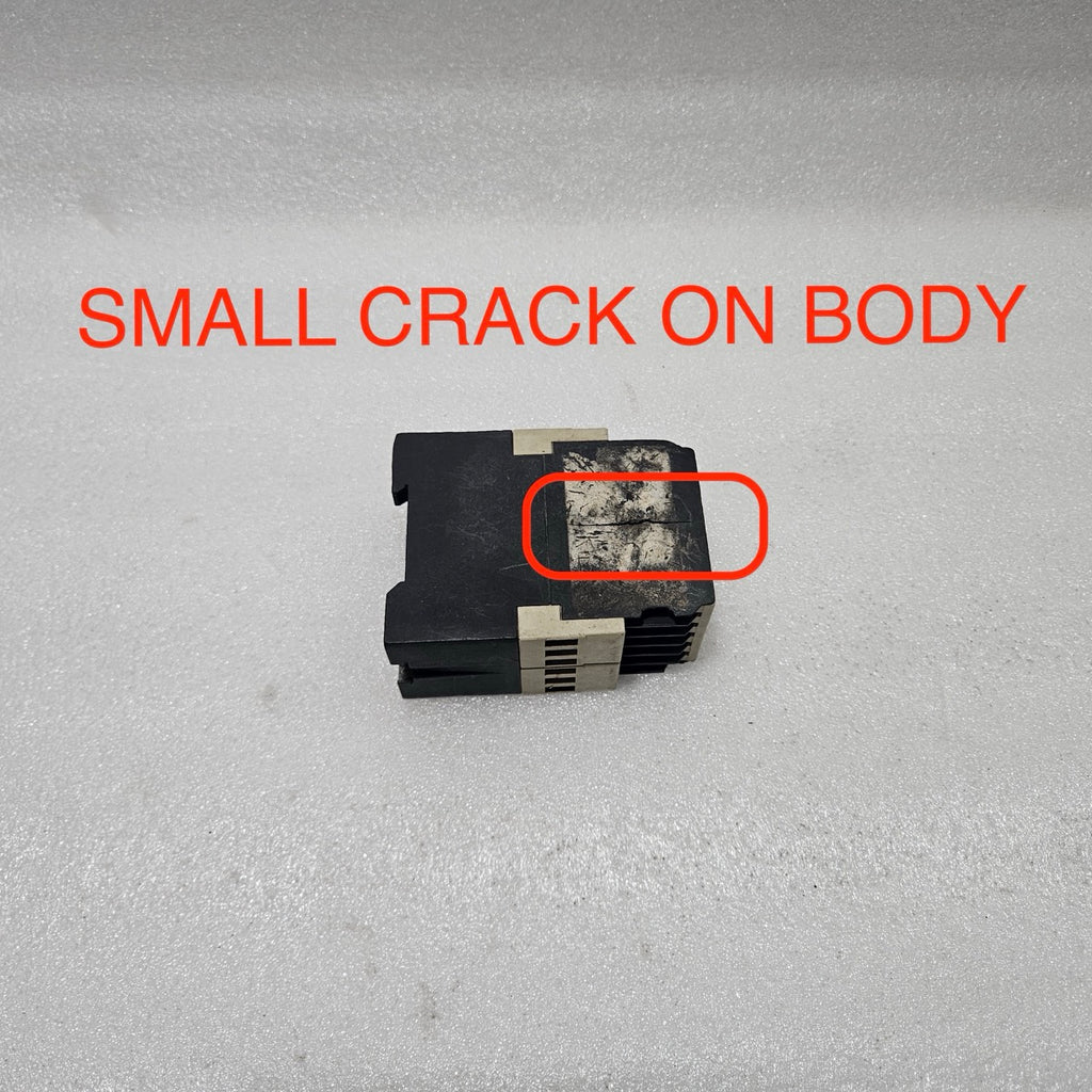 TELEMECANIQUE RM3LA111MU7 LIQUID LEVEL CONTROL RELAY, RM3 SERIES DAMAGE
