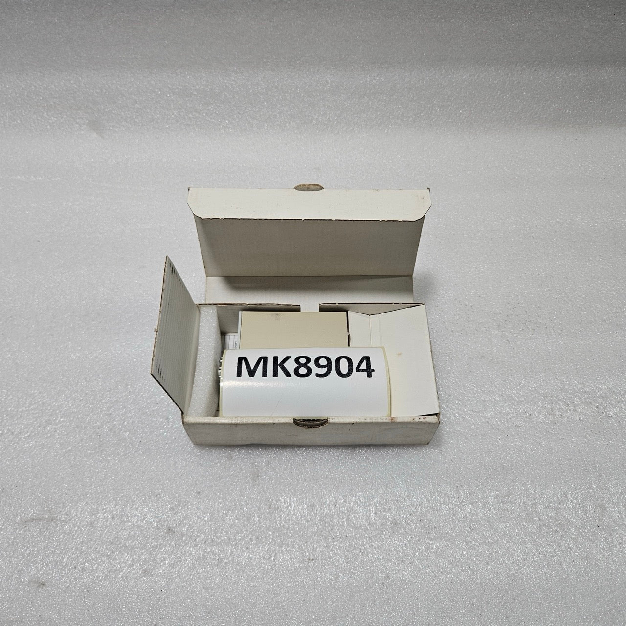 TELCO SENSORS PA11A 300T PHOTO AMPLIFIER – 230 VAC, 10 SEC TIMER 0453190000