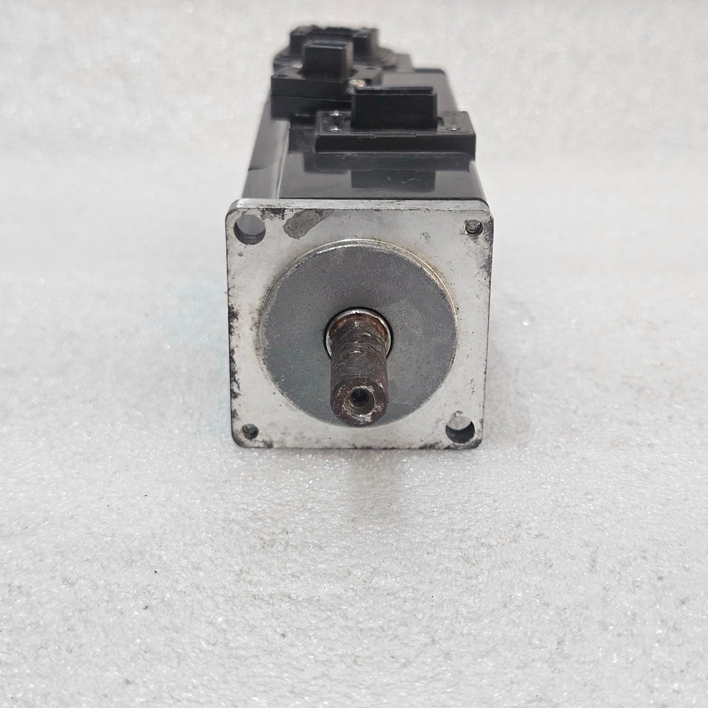 MITSUBISHI HF-MP13B AC SERVO MOTOR 100W 3000RPM 98V INDUSTRIAL SERVO MOTOR MADE