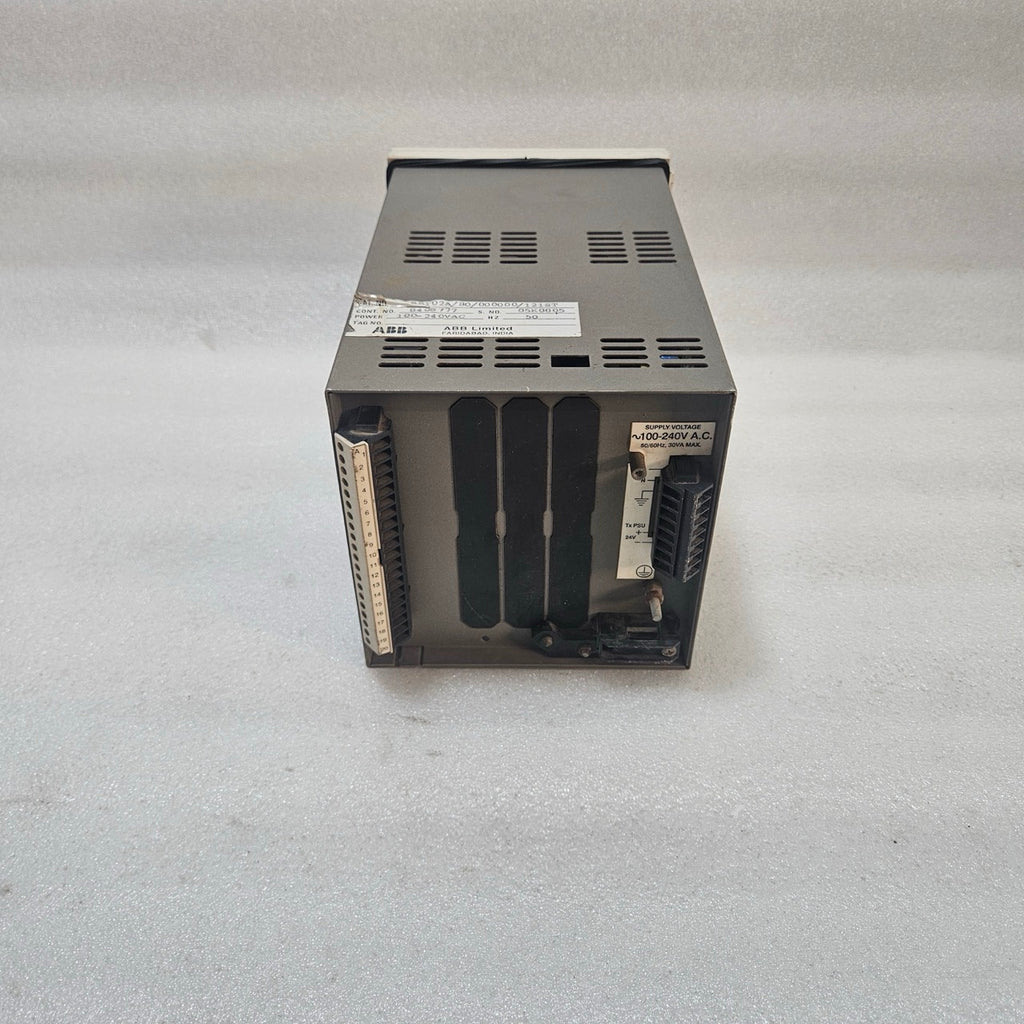 ABB SR102A CONTROL UNIT 100–240VAC 50HZ INDUSTRIAL AUTOMATION MODULE SR100