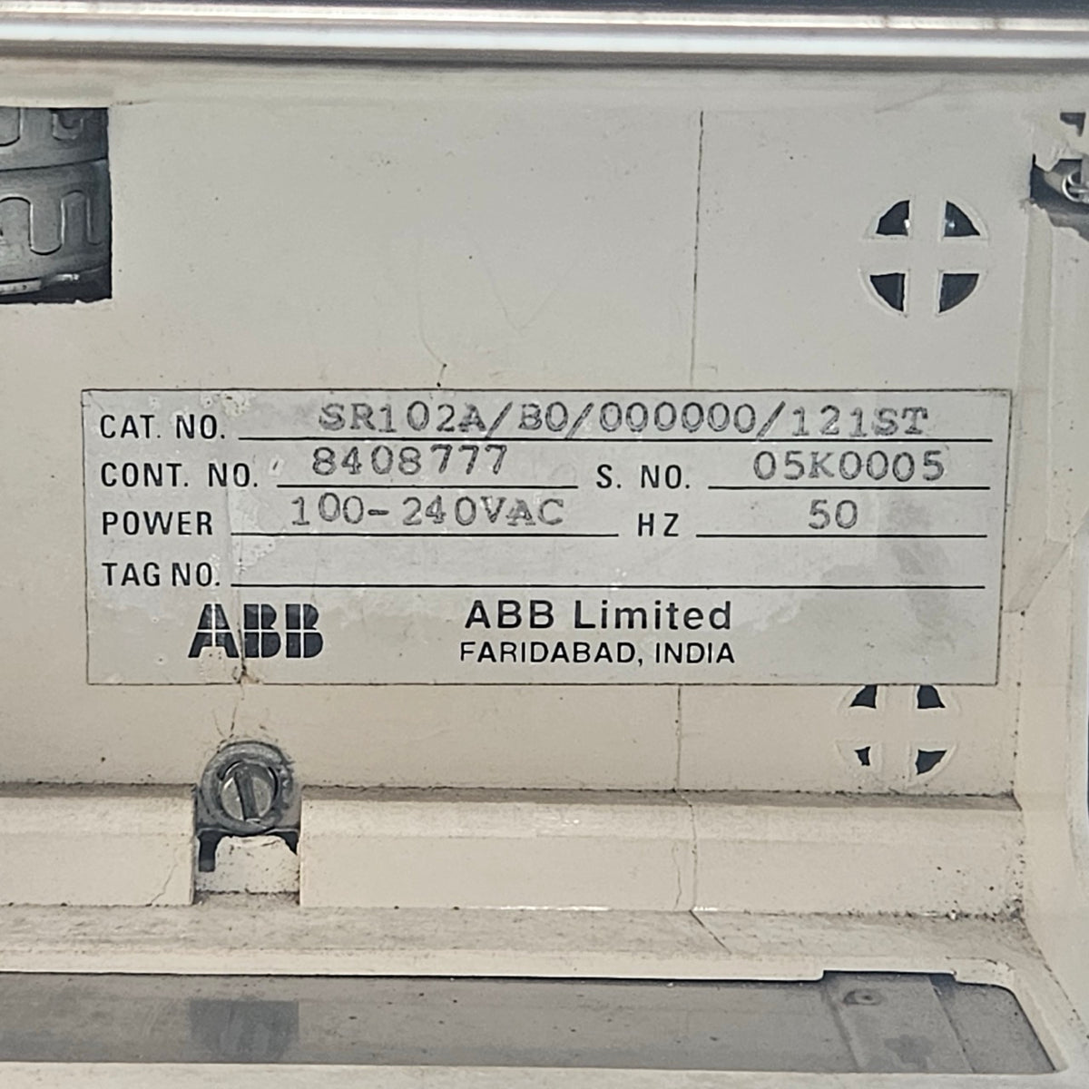 ABB SR102A CONTROL UNIT 100–240VAC 50HZ INDUSTRIAL AUTOMATION MODULE SR100