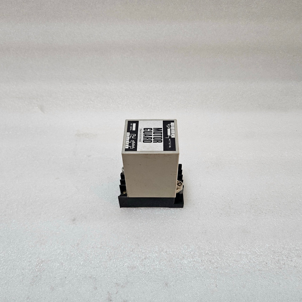 FUJI MOTOR GUARD ACT1Z-1N MOTOR PROTECTION RELAY 115V 50/60HZ BODY BROKEN