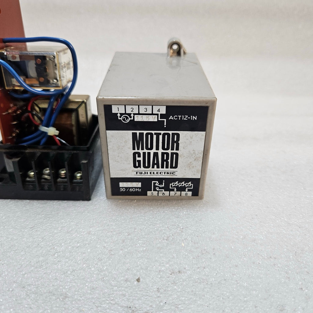 FUJI MOTOR GUARD ACT1Z-1N MOTOR PROTECTION RELAY 115V 50/60HZ BODY BROKEN