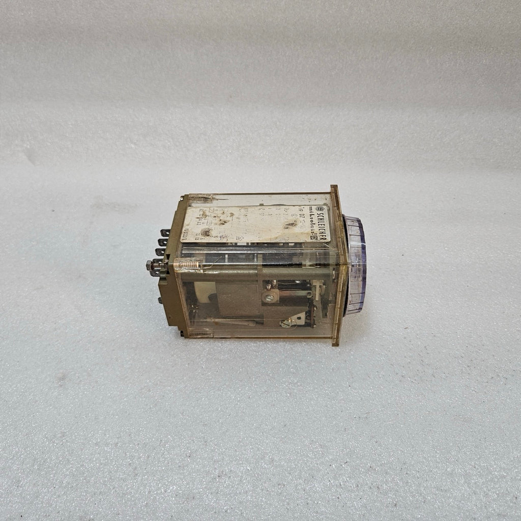 SCHLEICHER MIKROLAIS-D DZ 12-3 ADJUSTABLE TIME RELAY TIMER