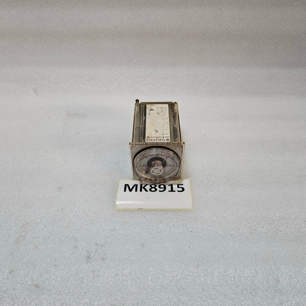 SCHLEICHER MIKROLAIS-D DZ 12-3 ADJUSTABLE TIME RELAY TIMER