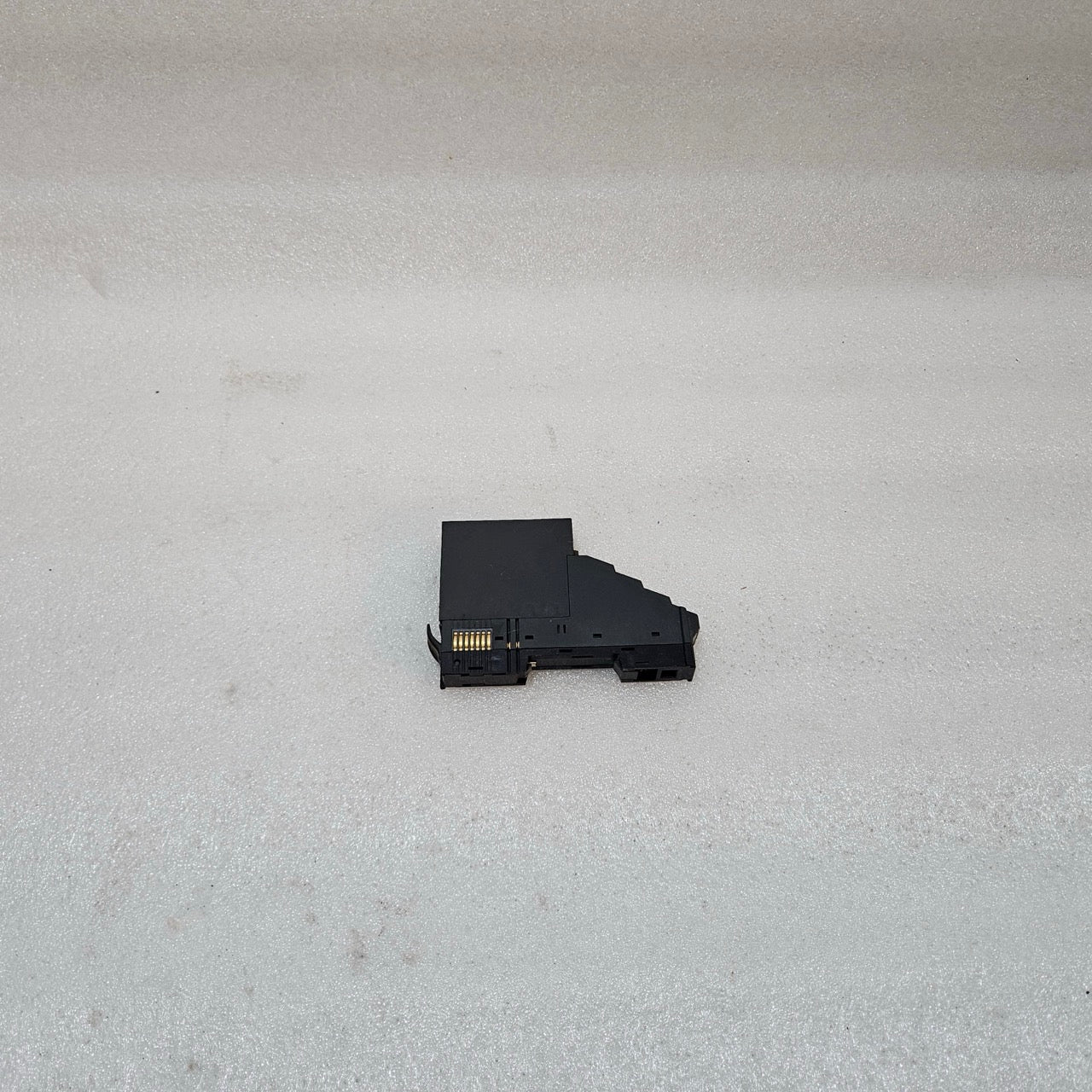 VIPA SM 032-1BD30 ANALOG OUTPUT MODULE AO 4X12BITU – 4 CHANNEL 12-BIT VOLTAGE PL