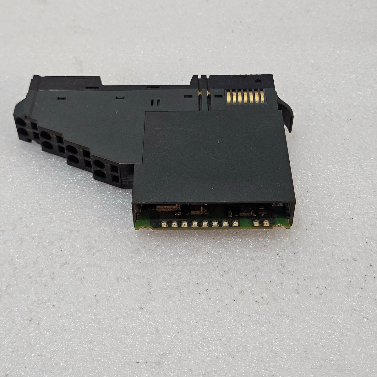 VIPA SM 022-1BF00 DIGITAL OUTPUT MODULE DO 8XDC24V 0.5A – 8 CHANNEL 24V PLC EXPA