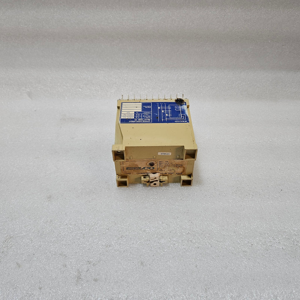 SELCO T2200-01 3-PHASE OVERCURRENT RELAY 380/440VAC 5A OUTER BODY BURN MARKS