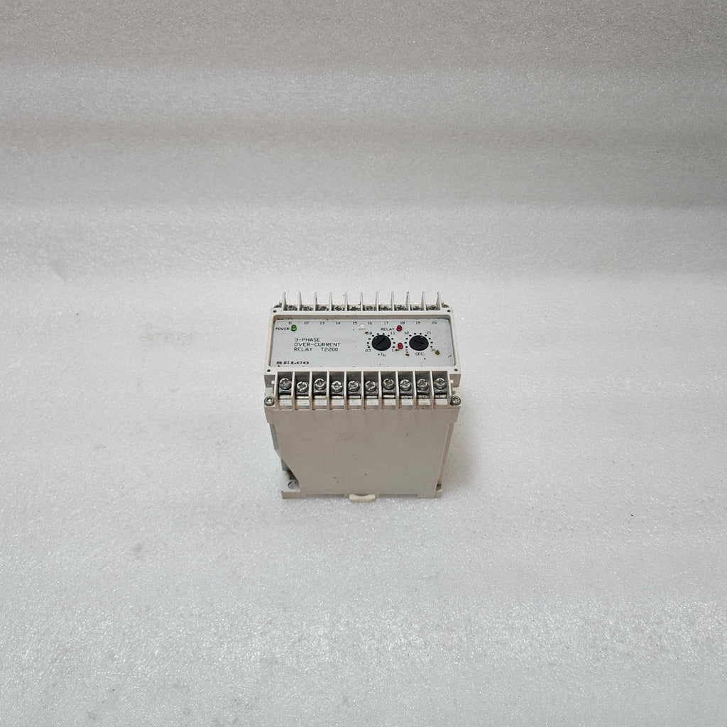SELCO T2200-02 3-PHASE OVERCURRENT RELAY 400/450VAC 5A LATCHING PROTECTION RELAY